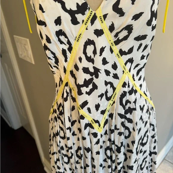 NWT Self Portrait Dress - Picture 4 of 7